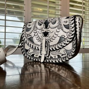 Patricia Nash cross body shoulder bag